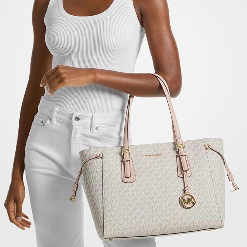 Michael Kors Voyager Tote - Medium